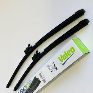 VA306 / 572306 Valeo AquaBlade Viskerblade sæt, med sprinkler dyser & varme til Mercedes-Benz E-Class (A238/C238) fra årg. 9/2017 og frem