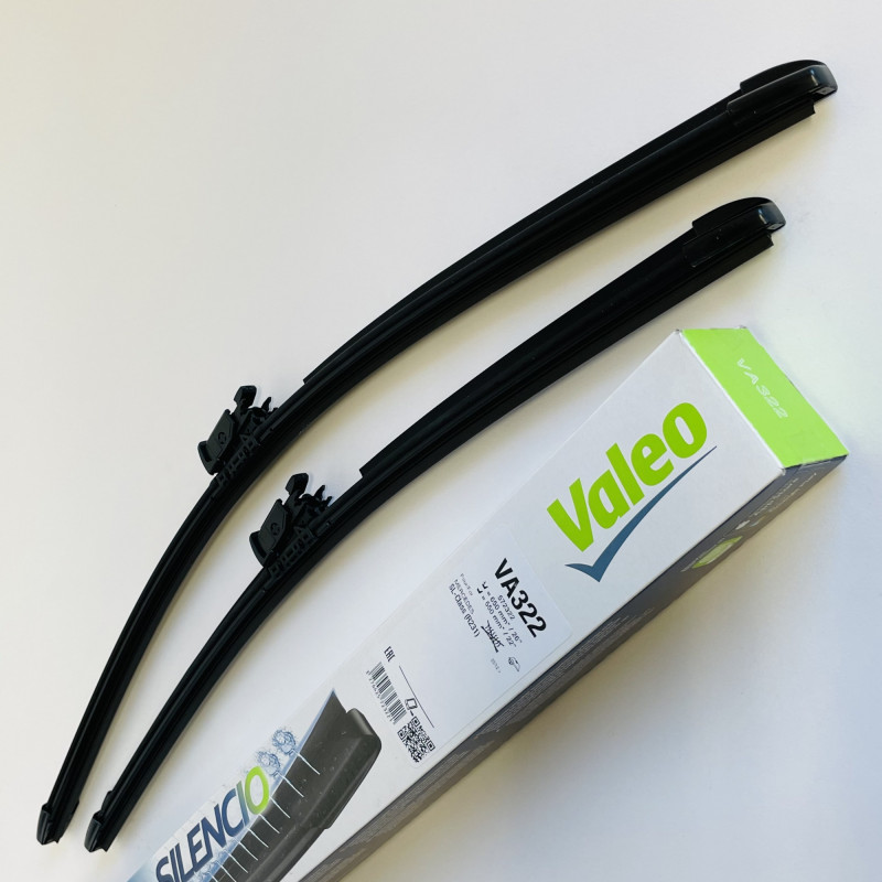 VA322 / 572322 Valeo AquaBlade Viskerblade sæt, 650mm+550mm lange viskere med sprinkler dyser & varme.