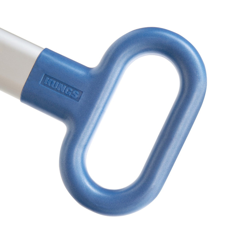 Helstøbt solidt plasthåndtag på sne skovlen fra finske Kungs