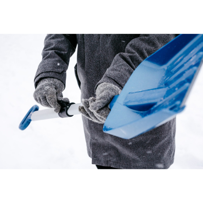 Sneskovl med justerbar længde af skaftet (77-101cm) længde total